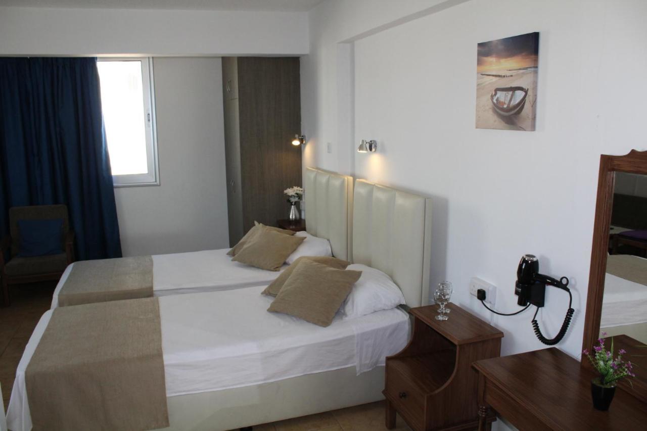 Maria Zintili Apartments Ayia Napa Habitación foto
